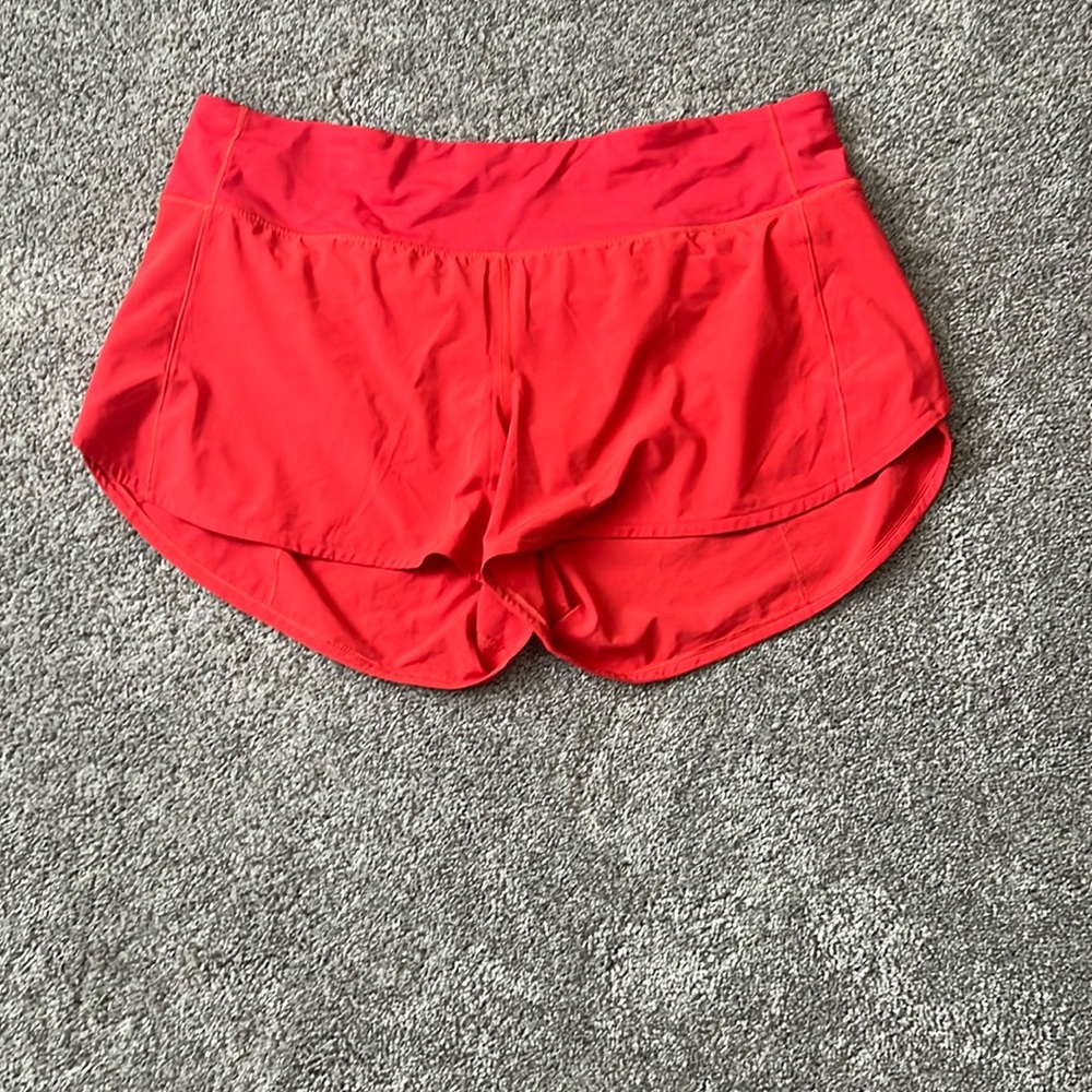 Preowned Lululemon women’s Speed Up short size 12 Tall